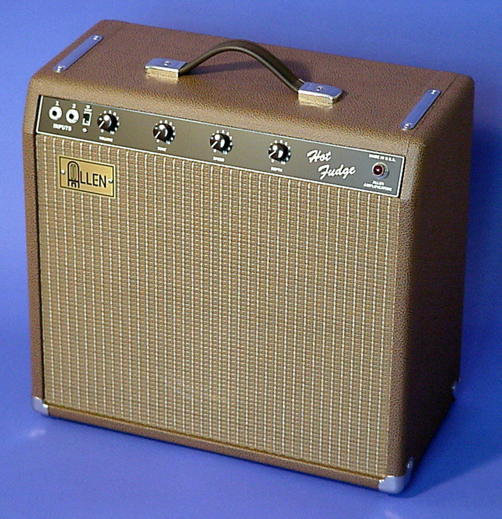 Hot Fudge w/Nuts Combo by Allen Amplification
